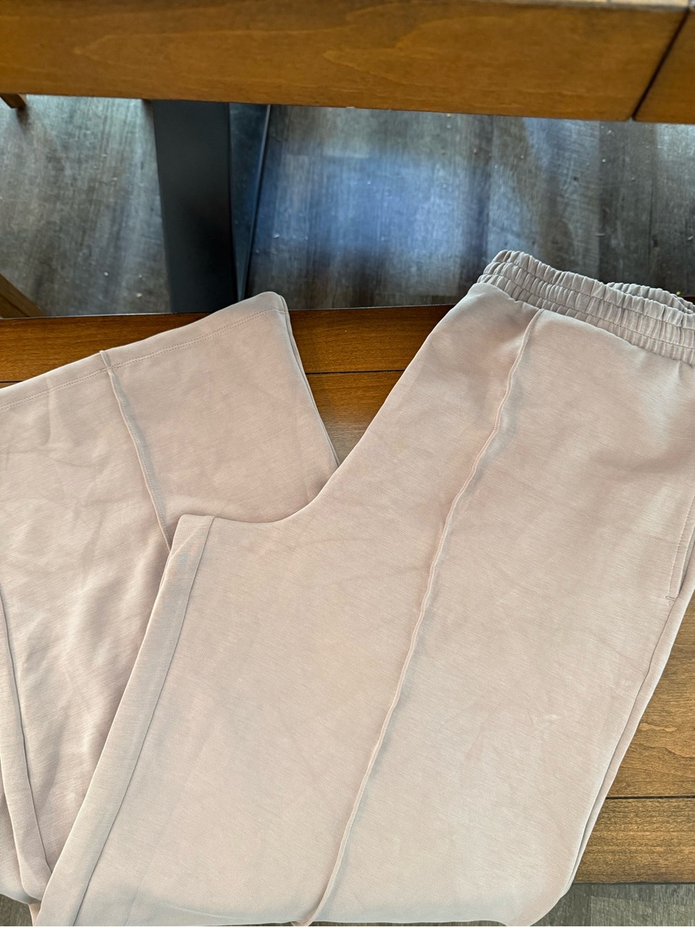 Victoria's Secret Wide Leg Sweatpants in Pale Pink